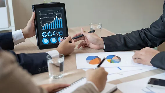 Mengintegrasikan Forecasting and Budgeting dengan Business Intelligence untuk Kinerja Keuangan Unggul