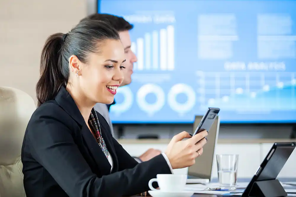 Transformasi Digital dan Manajemen Risiko Multifinance