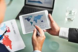 Business Strategy Essentials untuk Hadapi Tantangan Ekonomi Global
